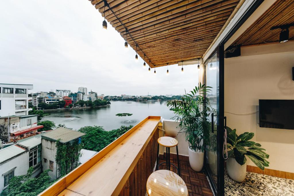 The Autumn Homestay – Hanoi